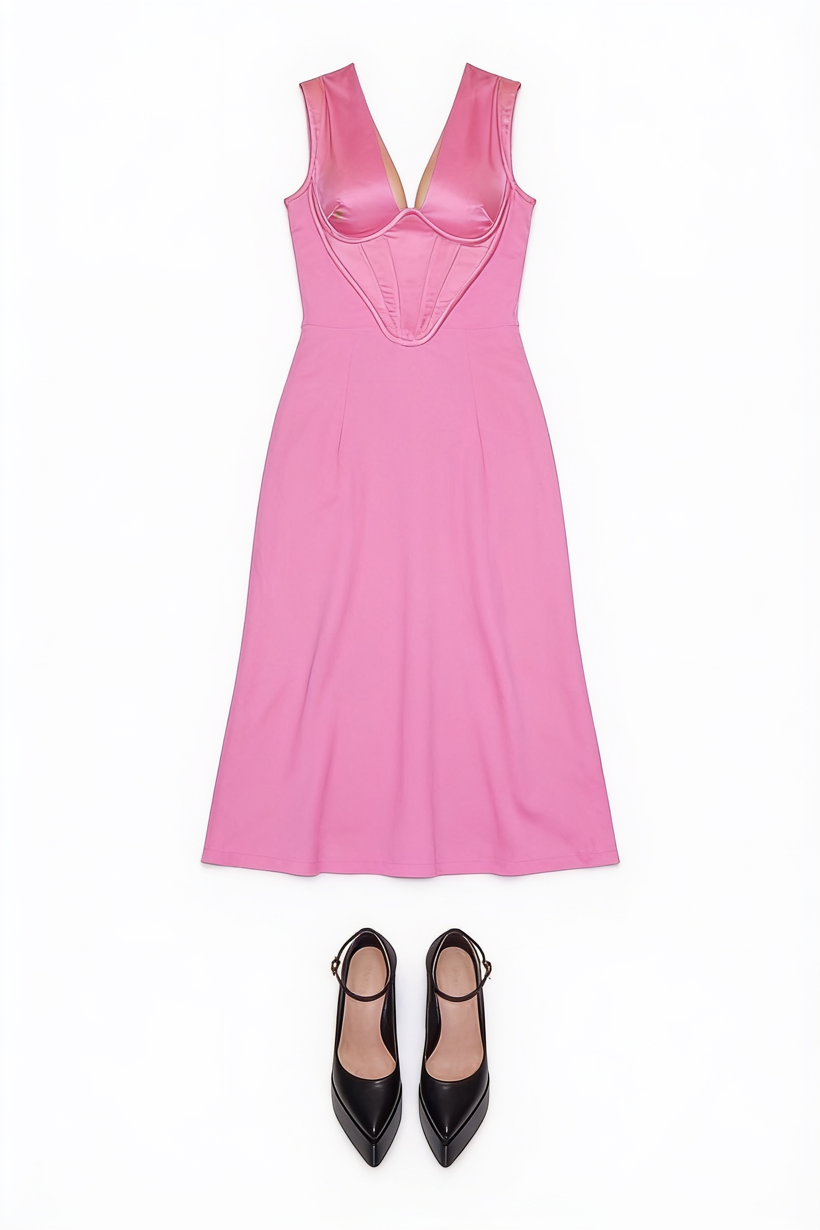 Pink fitted midi dress and lace-up heels